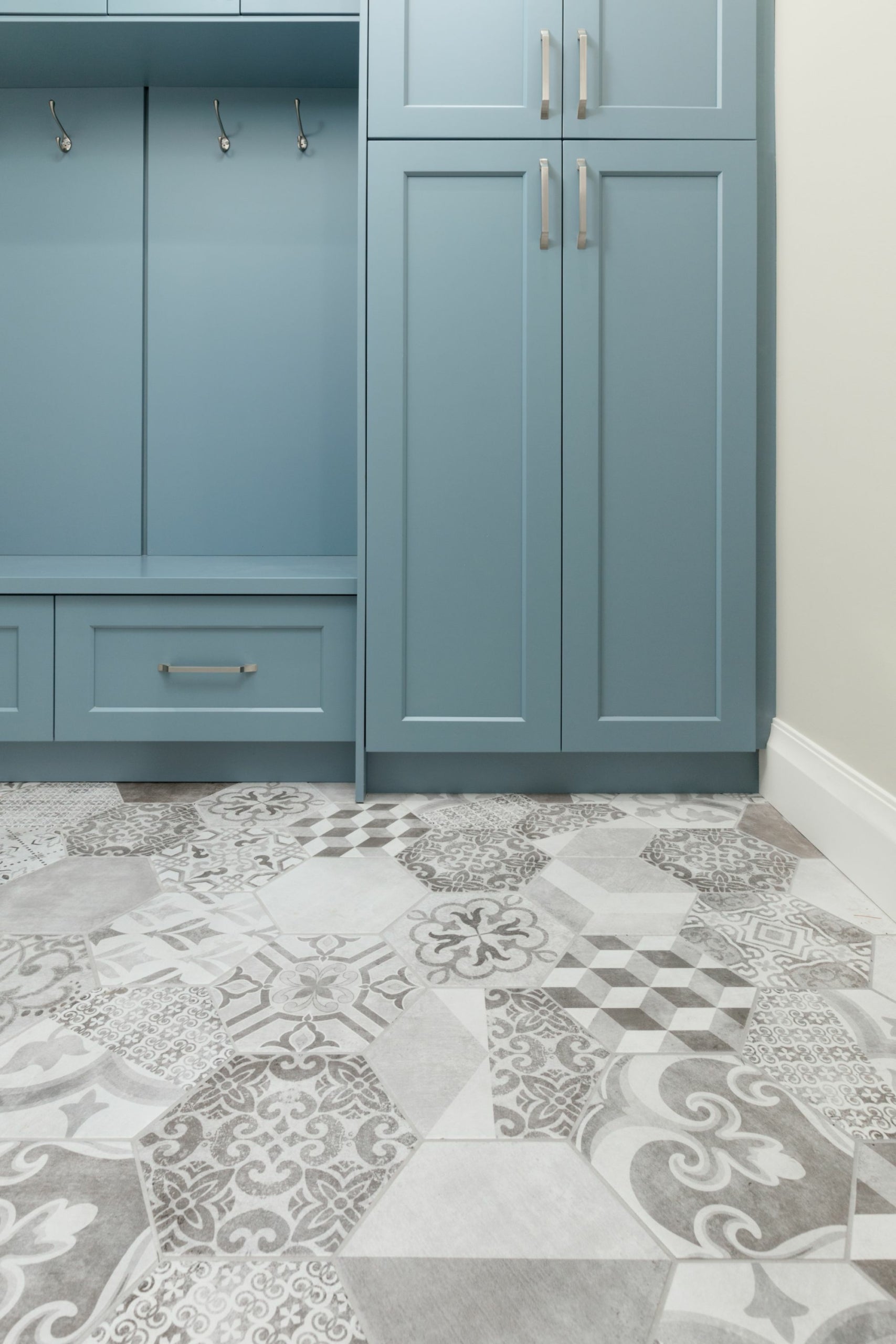 Hex Nuuk 9x10 Matte Finish Porcelain Tile
