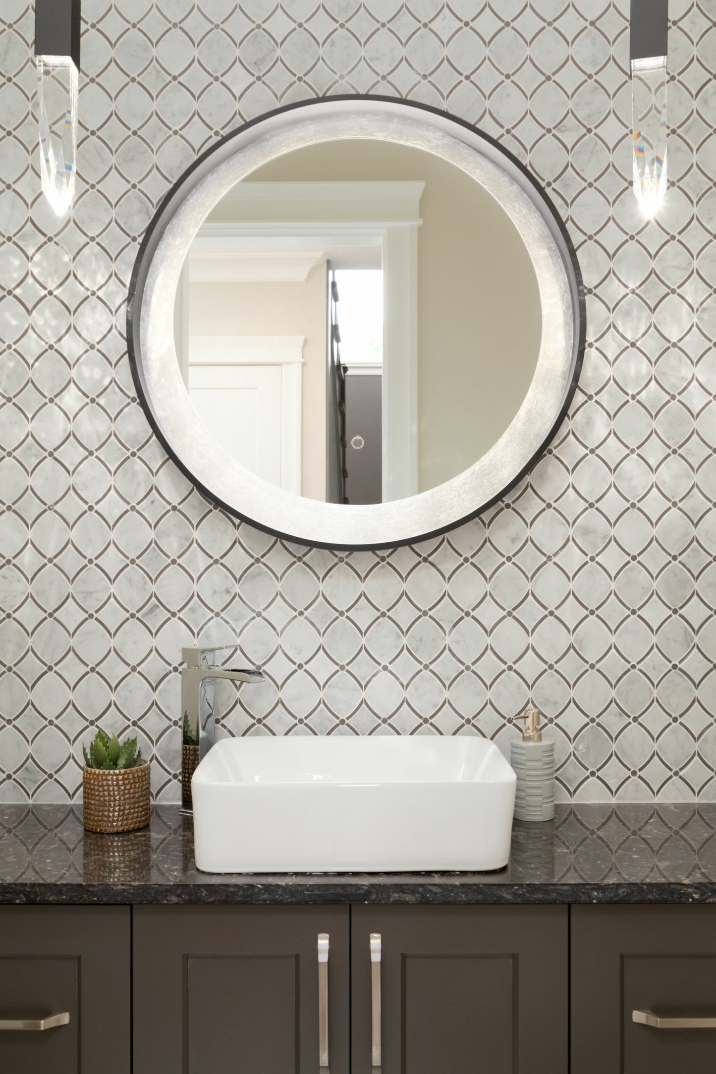 Waterjet Liberty Polished Finish Marble Mosaic Tile